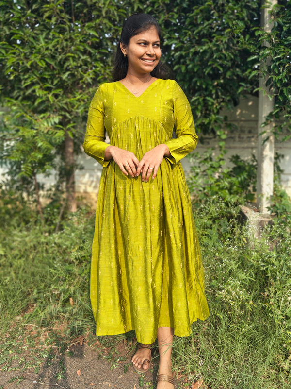 PARROT GREEN